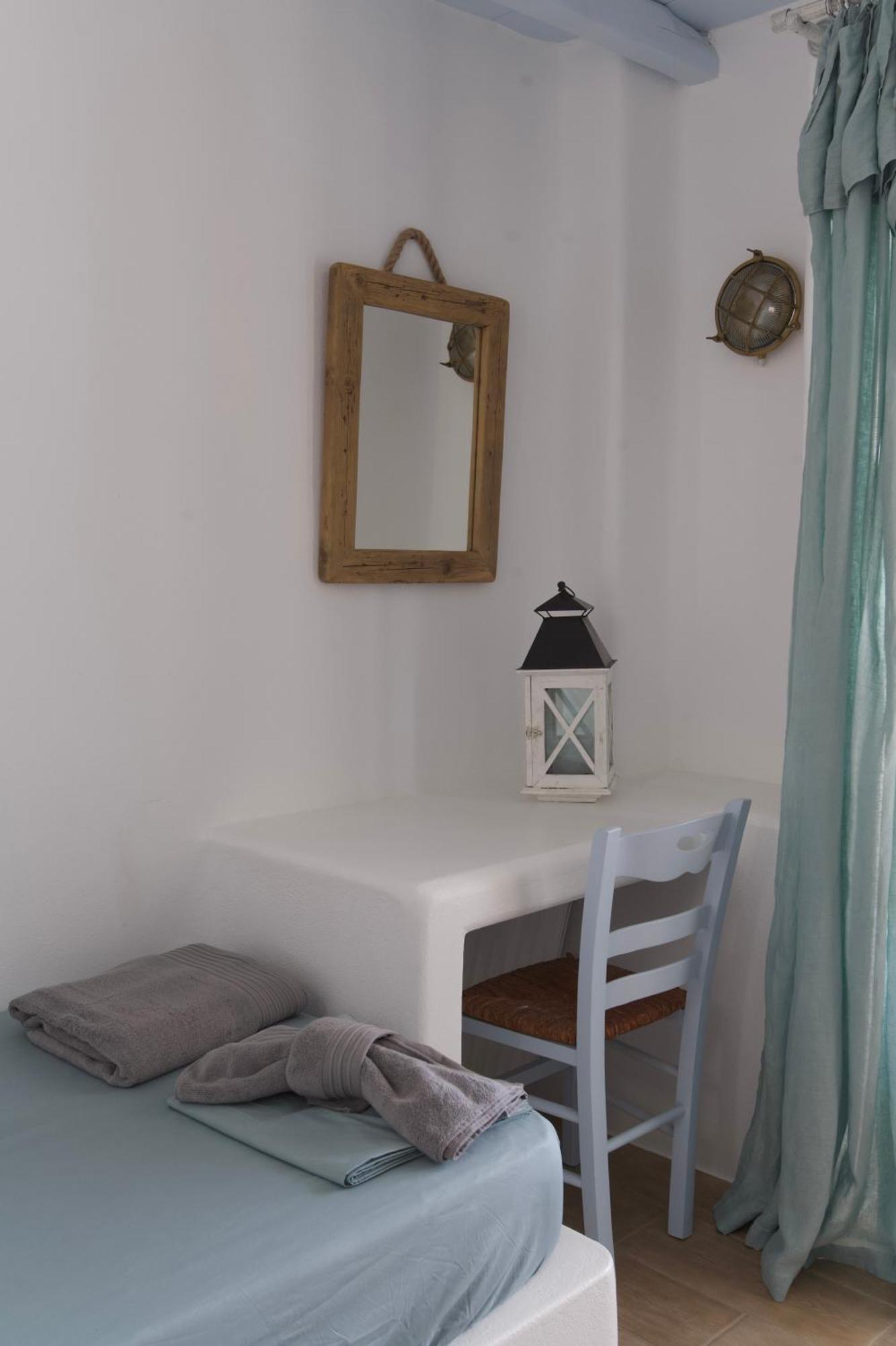 Villa Rossi Paros Luxury Apartments And Suites Drios Habitación foto